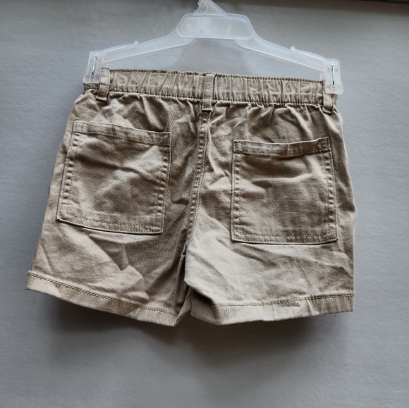 Girls Shorts - Picture 2 of 3